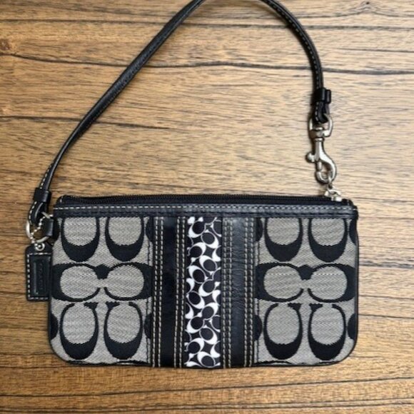 COACH Signature Canvas Wristlet Clutch - Picture 11 of 15